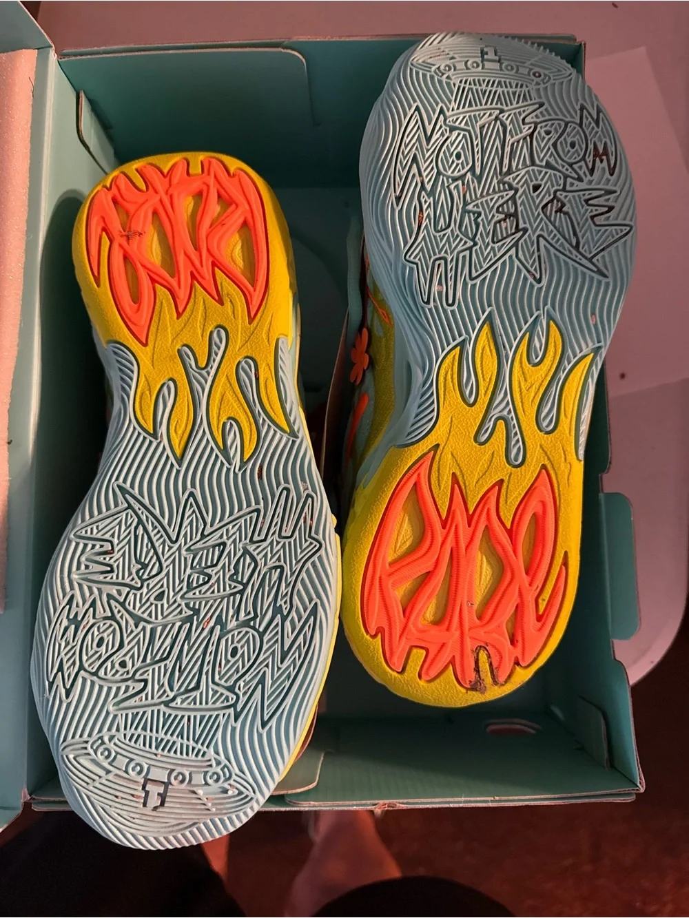PUMA Scooby-Doo x MB.04 Mystery Machine Blue Mid Top Cushioned Authenticity cert